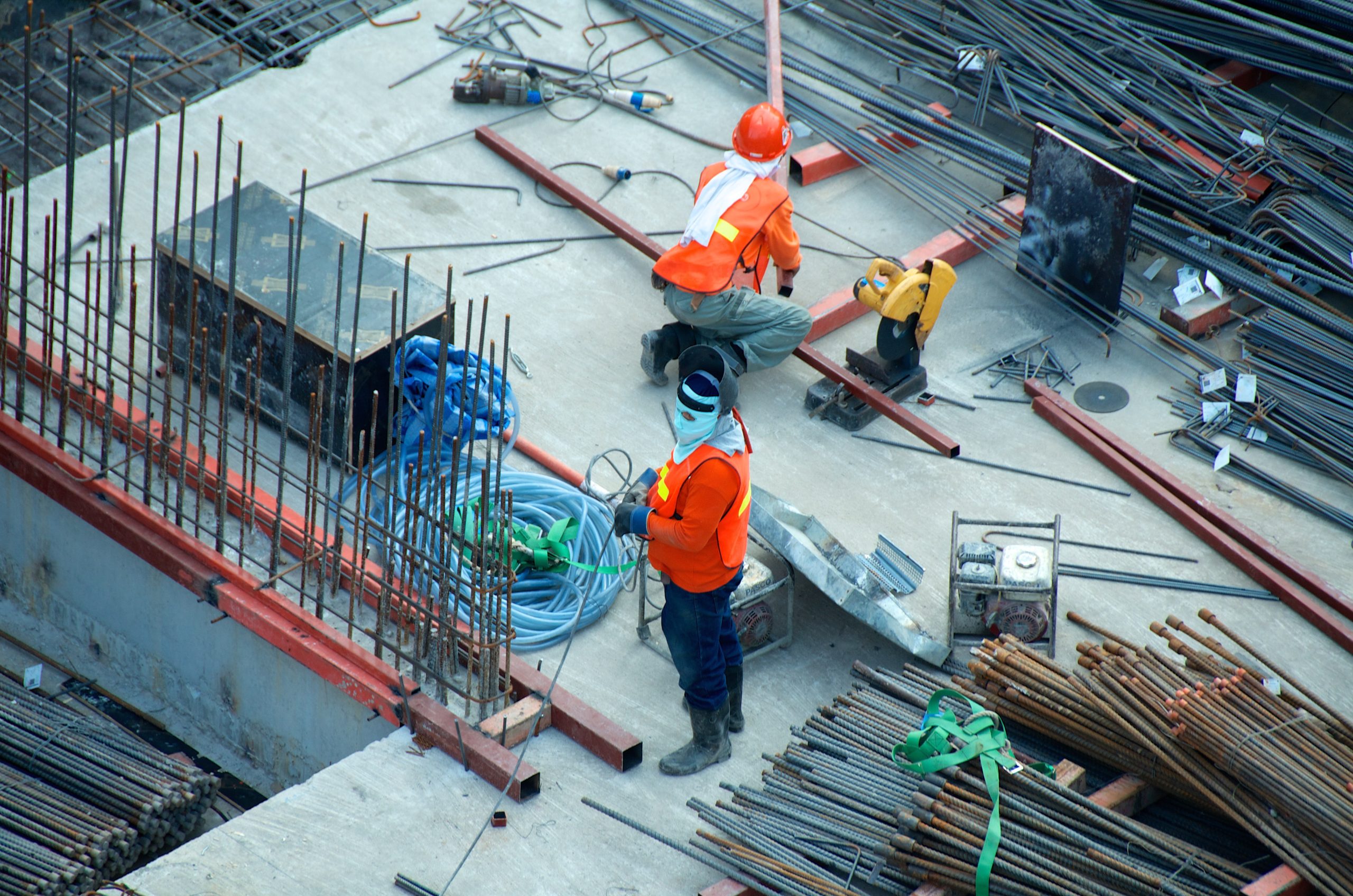 How to Decrease Labor Costs by Leveraging Your Historical Project Data|poor communication|48% of rework is due to poor communication|construction professionals spend 14 hours per week on tasks like looking for project information|rework amounts to 19% of project costs